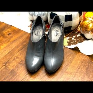 Life Stride Soft System grey bootie